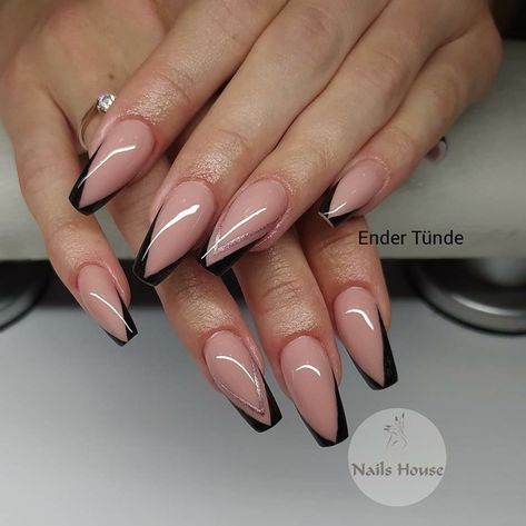 Ferenc Nail, Francia Nails, Franche Nails, Acrylic Nails Pastel, Nails Pastel, Black Nails, French Nails, Coffin Nails, Simple Nails