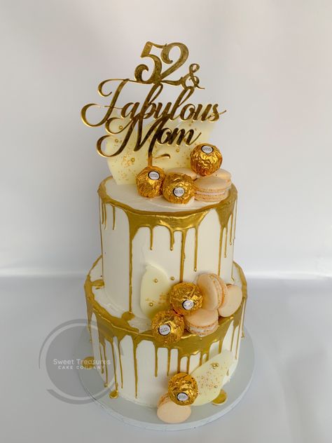 52 & Fabulous Mom ✨ #birthday#jozi #cake #celebrationcakes #party #sweettreasurescakeco #celebrations #johannesburg #52&fabulous #chocdripcake 60tj Birthday Cake For Mom, 52 Birthday Ideas Mom, 63rd Birthday Cake For Women, Cake Ideas For 60th Birthday Mom, 52nd Birthday Ideas, 60th Birthday Ideas For Mom Cake, Golden Birthday Cake For Women, 52nd Birthday Cake, 52 Birthday Cake