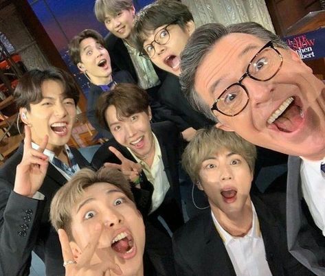 Stephen Colbert, Bts Gifs, Bts Bt21, Bulletproof Boy Scouts, I Love Bts, About Bts, Bts Pics, Bts Group, Memes Kpop