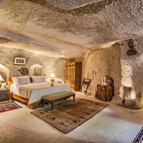 Underground Hotel, Cave Interior, Secret Rooms In Houses, Cave Houses, Doomsday Bunker, Mountain Interiors, Cave Room, Cave Hotel, Museum Hotel