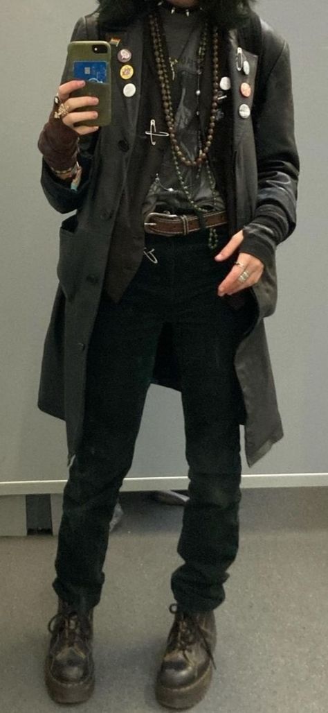 Witchy Male Fashion, Enby Witch Aesthetic, Men Witch Aesthetic, Post Punk Fashion Men, Vintage Goth Outfits Men, Fashion Outfits Masculine, Flashy Male Outfits, Masculine Outfits Grunge, Corporate Goth Masculine