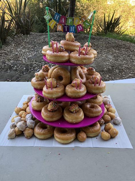 Birthday donut tower Donut Cake Tower, Donut Tower Cake, Donut Birthday Cake, Nurse Cake, Donut King, Donut Tower, Tower Cake, Diy Donut, Chandelier Cake