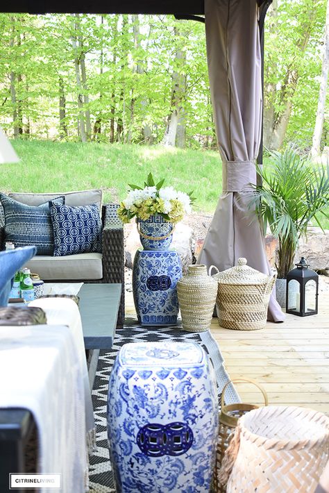 Create the ultimate outdoor living space by bringing the indoors out - from beautiful baskets and cozy blankets to elegant garden stools and decorative pillows - you can have the backyard of your dreams with these simple to follow tips! Outdoor Ottoman Ideas, Garden Stools, Adirondack Furniture, Vintage Style Rugs, Outdoor Remodel, Elegant Garden, Small Accent Chairs, Patio Inspiration, Easy Backyard