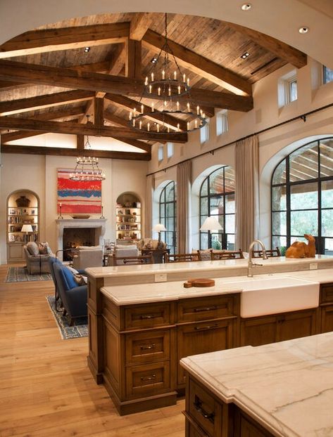 Southwestern Ranch House — RJ Gurley Construction Ranch Style House Interior, Southwestern Ranch House, Western Houses Ranch Style, Ranch Home Interior, Mexican Ranch House, Ranch House Interior, Texas Ranch House, Mexican Ranch, Southwestern Ranch