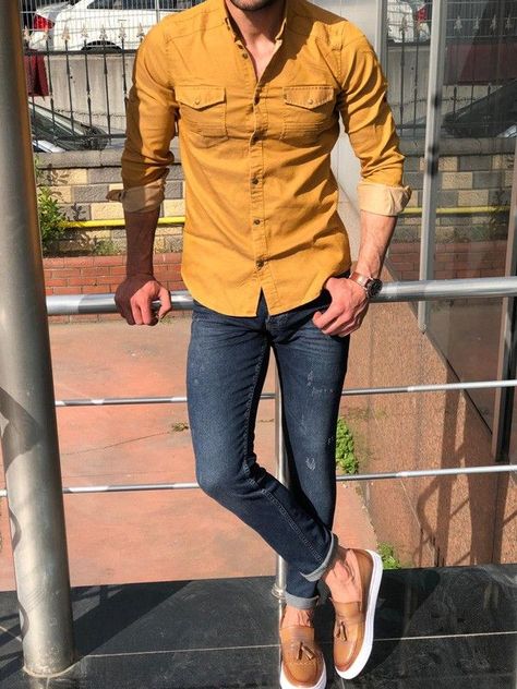 Yellow Shirt Outfit, Blue Distressed Jeans, Fitted Denim Shirt, Shirt Outfit Men, Mode Tips, Formal Men Outfit, Indian Men, Mens Casual Outfits Summer, Indian Men Fashion