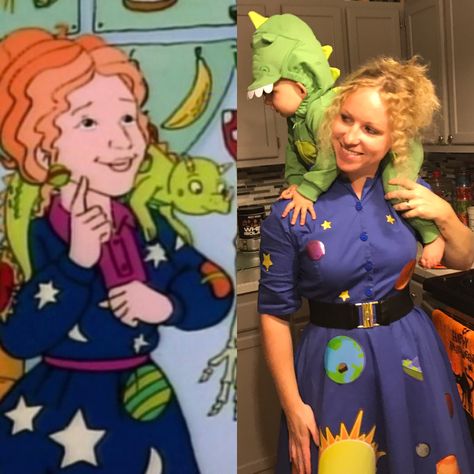 Ms. Frizzle and Liz the Lizard costume. Magic School Bus Mom and Baby costume Literary Halloween Costumes, Mom And Baby Costumes, Lizard Costume, Epic Halloween Costumes, Miss Frizzle, Mom Halloween Costumes, Ms Frizzle, Baby Kostüm, The Lizard