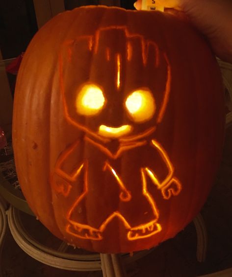 BABY GROOT PUMKIN CARVING VOLUME 2!! Groot Pumpkin Carving, Groot Pumpkin, Pumpkin Carving Cute, 3d Pumpkin Carving, Baby Halloween Pumpkin, Pumkin Decoration, Halloween Pumpkin Stencils, Cute Pumpkin Carving, Pumkin Carving