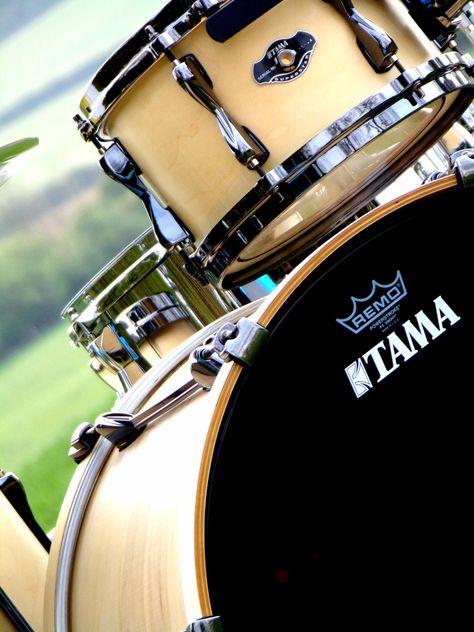 Tama Drums Wallpaper, Drums Wallpaper, Tama Drums, Drums Art, Music Bar, Heavy Metal Rock, Drum Kit, Miles Davis, Drum Kits