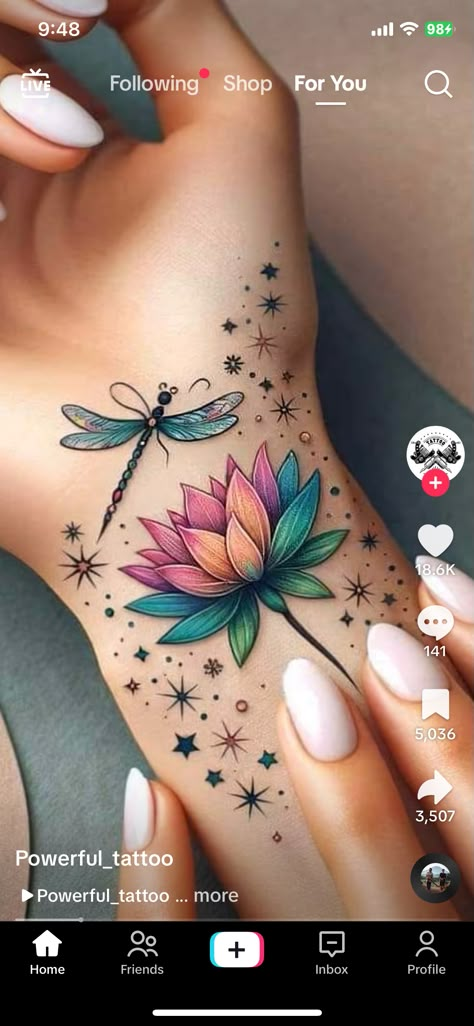 Thumb Tattoos, Tiny Wrist Tattoos, Dragonfly Tattoo Design, Cool Wrist Tattoos, Tattoos For Women Flowers, Tasteful Tattoos, Geniale Tattoos, Hand Tattoos For Women, Tatuaje A Color