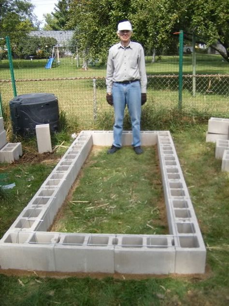 Cinder Block raised beds Photobucket Veggie Garden Ideas, Raised Garden Beds Cinder Blocks, Budget Garden Ideas, School Backyard, Garden Ideas On A Budget, Cinder Block Garden, Raised Bed Garden, Cinder Blocks, Backyard Garden Layout