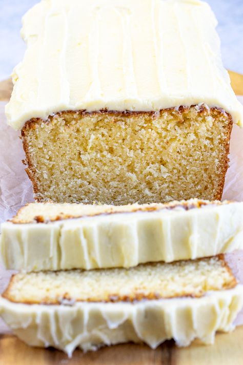 Lemon Icing Recipe, Easy Lemon Cake, Best Coconut Cake Recipe, Italian Lemon Pound Cake, Lemon Cake Easy, 10 Cake, Quick Cake, Lemon Icing, Tart Dessert