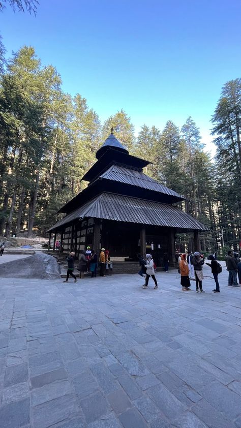 Manali India, Awsome Pictures, Leh Ladakh, Lord Shiva Hd Images, Art And Craft Videos, Family Trip, Tourist Destinations, Travel Aesthetic, Family Travel