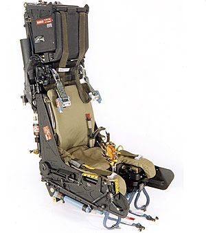 ejection seat Flight Simulator Cockpit, Simulator Games, Ejection Seat, Pilot Seats, Sci Fi Tech, Best Flights, Flight Simulator, Model Aircraft, Mechanical Design