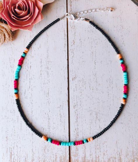 Beaded Chocker Neckless, Beaded Choker Ideas, Beaded Chocker Ideas, Western Beaded Jewelry, Stretch Beaded Bracelets Diy, Western Fashion Jewelry, Beaded Chocker, قلادات متدلية, Rodeo Jewelry