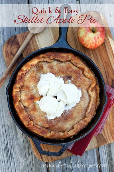 Skillet Apple Pie, Desserts Simple, Skillet Desserts, Canned Apple Pie Filling, Easy Apple Pie, Iron Skillet Recipes, Skillet Dishes, Canned Apples, Homemade Dessert