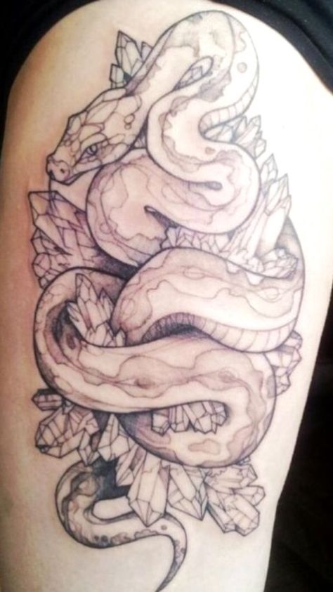 #tattoo #snake & #crystal Fine Line Tattoo Designs, Line Tattoo Designs, Upper Thigh Tattoos, Round Tattoo, Tattoo Snake, Gem Tattoo, Crystal Tattoo, Thigh Tattoo Designs, Wicked Tattoos