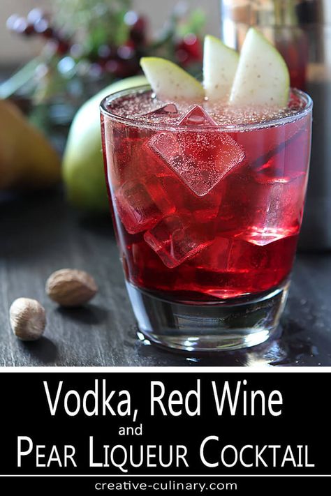 Cocktail With Vodka, Wine Float, Red Wine Cocktails, Vodka Red, Sparkling Red Wine, Pear Liqueur, Summer Vodka Cocktails, Seasonal Cocktail, Premium Vodka