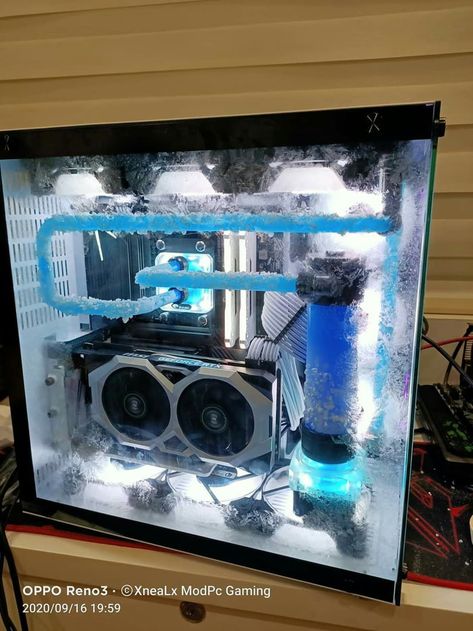 Ice Effect, Custom Computer Case, Best Gaming Setup, Computer Gaming Room, Gaming Pc Build, Gamer Setup, Computer Desk Setup, Computer Build, Custom Computer