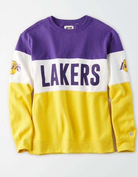 Tailgate Women's LA Lakers Colorblock Sweatshirt Lakers Outfit, Colorblock Sweatshirt, Basketball Quotes, Free Jeans, Color Block Sweatshirt, Boys Fashion, Miami Heat, Sport Shirt, Hem Style