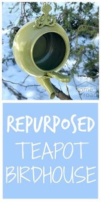 Repurposed Teapot Birdhouse Teapot Birdhouse, Teapot Crafts, Beautiful Birdhouses, Copper Tea Kettle, Garden Junk, Diy Bird Feeder, Tea Diy, Easy Coffee, Spring Birds