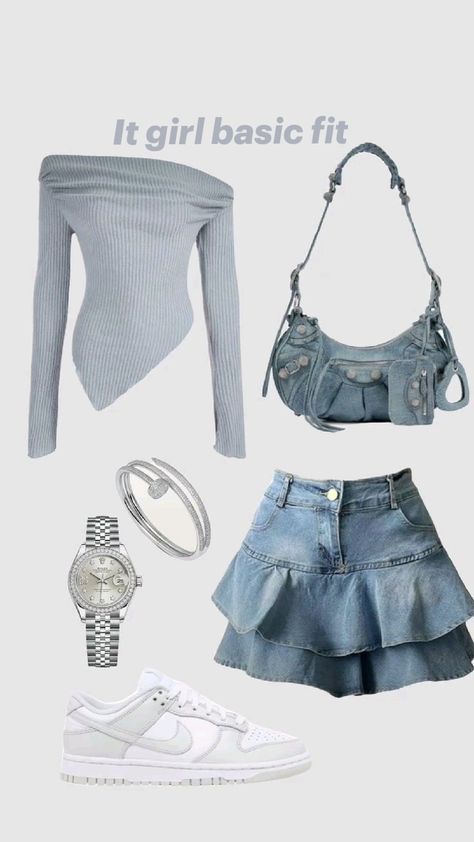 #FallOutfits2024 #OutfitIdeas #FallOutfitsAesthetic #FallFashion #FallOutfits #BackToSchoolFits #NeopolitanHairHighlights #ShortHairstyleWomenIdeas #FallHairColorForBrunettes Demure Outfit, Outfit Ideas College, Celebrity Brides, Revealing Outfit, Unconventional Wedding, Fall Attire, White Gown, Cute Lazy Outfits, Car Dashboard