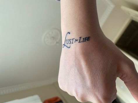 Aysuezn Lust For Life Tattoo, Lana Tattoo, Lana Del Rey Tattoos, Lana Del Rey Paradise, Lana Del Rey Tattoo, Lana Del Rey Music, Ray Tattoo, Birthday Tattoo, Music Tattoos