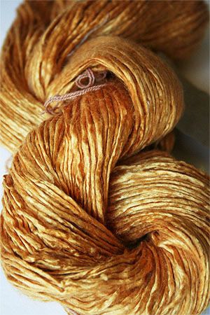 Silk Yarn Projects, Yarn Photography, Yarn Spinner, Yarn Making, Spinning Wool, Yarn Inspiration, Spinning Yarn, Dyed Silk, How To Purl Knit