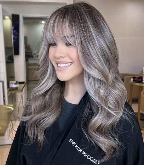 Two Toned Hair Color Ideas, Two Toned Hair Color, Dark Silver Hair, Balayage Hair Brunette With Blonde, Silver Hair Shampoo, Silver Hair Color Ideas, Hair Color Ideas For Dark Hair, Hair Dyer, Ash Blonde Hair Balayage