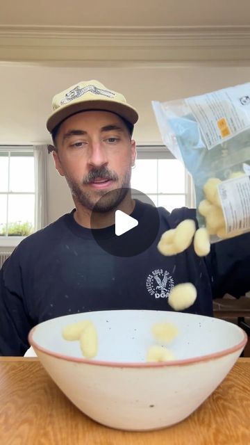 Gnocchi In Air Fryer, Air Fried Gnocchi, Air Fryer Gnocchi Recipes, Crispy Gnocchi Recipes, How To Make Gnocchi, Crunchy Gnocchi, Airfryer Gnocchi, Appetizers For Large Groups, Recipes Using Gnocchi