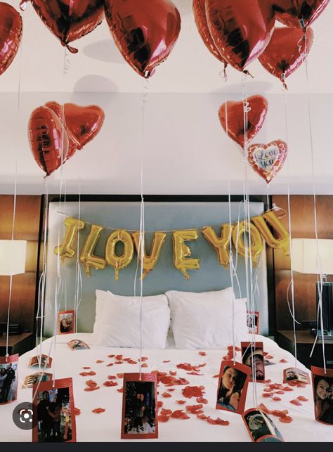 Valentines Romantic Night, Valentine Hotel, Valentine's Day Hotel, Birthday Room Surprise, Valentine Bedroom Decor, Hotel Room Decoration, Romantic Hotel Rooms, Valentines Bedroom, Romantic Room Surprise