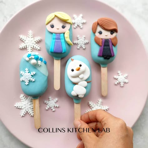 Frozen Cakesicles, Magnum Cake, Fun Cake Pops, No Bake Cake Pops, Popsicles Cake, Cake Popsicles, Wanna Build A Snowman, Cake Pop Decorating, Disney Cookies