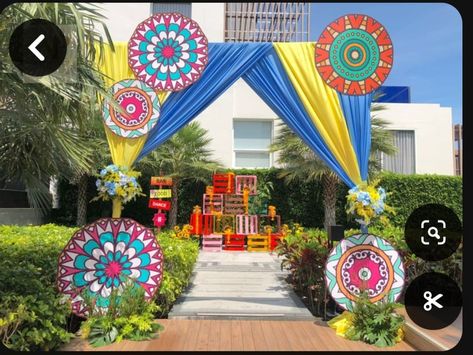 Event Entrance Arch Design Front Doors, Entrance Decoration For College Fest, Garba Event Decoration, College Cultural Fest Decoration, Navratri Decoration Ideas For Ground, Rajasthan Theme Decoration, School Reception Decoration Ideas, School Entrance Decor Ideas, Thailand Decoration