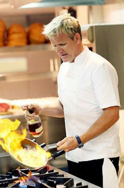 Cook-cooked-cooked-cooking. Is Gordon Ramsay cooking like a master chef? Chef Gordon, Chef Gordon Ramsay, Master Chef, Gordon Ramsay, My House, Chef, Diet