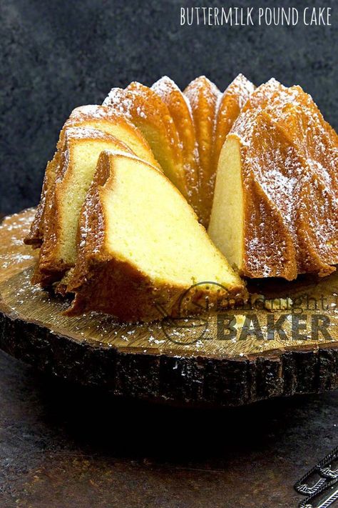 Deliciously simple pound cake that's easy to make Buttermilk Pound Cake Recipes Moist, Butter Pound Cake Recipe, Pound Cake From Scratch, Cake Recipe From Scratch, Pound Cake Recipes Easy, Butter Pound Cake, Buttermilk Pound Cake, Cake From Scratch, Coffee Cupcakes