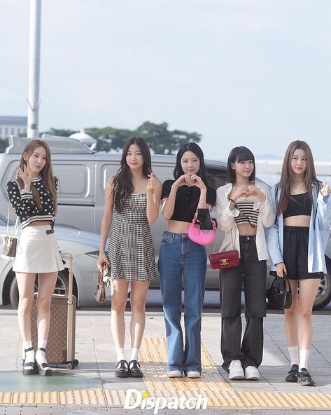 Eunchae Airport Fashion, Lesserafim Airport Fashion, Le Sserafim Airport Fashion, Le Sserafim Fashion, Le Sserafim Airport, Korean Clothing Brands, Airport Outfit Summer, Alien Girl, Incheon Airport