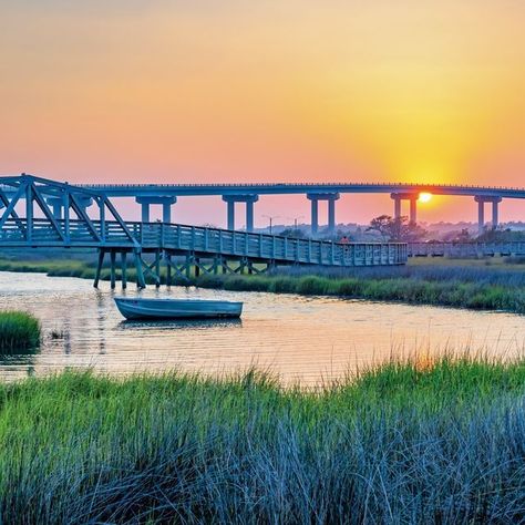 Our State Magazine on Instagram: "Soundside Park, Surf City, NC – 📷: @c2_photos – #northcarolina #nc #surfcitync #ourstatemag" Surf City Nc, Blueberry Farm, Topsail Island, Topsail Beach, Blueberry Bushes, Disney Songs, Surf City, Beach Shop, Mini Golf