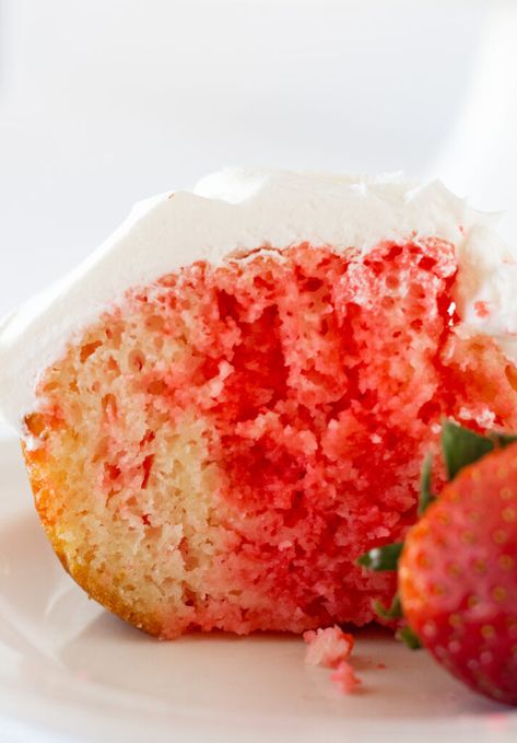 Strawberry Bundt Poke Cake with Jello - Practically Homemade Jello Bundt Cake, Bundt Poke Cake, Poke Cake With Jello, Strawberry Jello Poke Cake, Cake With Jello, Strawberry Jello Cake, Jello Poke Cake, Poke Cake Jello, Practically Homemade