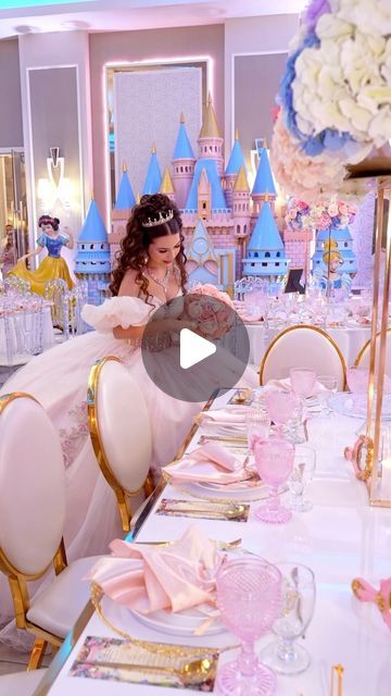 Sleeping Beauty Theme Quinceanera, Once Upon A Time Quinceanera Theme, Cincoñera Ideas, Cincoañera Ideas, Quince Venue Ideas, Quinceañera Decorations Ideas, Quinceanera Decorations Ideas, Quince Venues, Ideas Para 15 Años