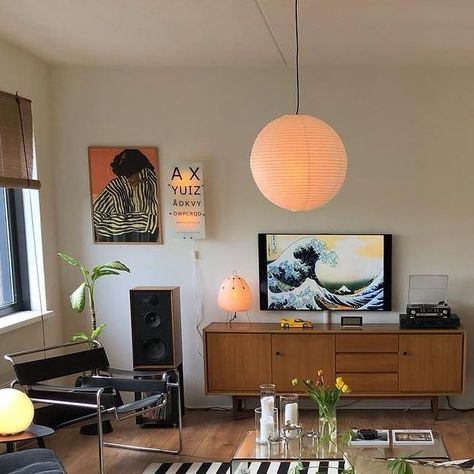 Susan | Interior on Instagram: "It’s FRIYAY🧡🌕🐈‍⬛! As you probably have seen in my stories I’ve upgraded my lamp collection and did some little rearrangements🤭 I think from now on I feel like I’m part of the lamp addiction family too😅 Anyone else? 🙋🏻‍♀️   - Gallery wall additions  - Fado IKEA lamp  - Hay Rice paper lamp  - Gyllen 56 IKEA eye chart lamp - Akari 1a - H&M paper lamp - Simrishamn IKEA floor lamp  🏷️ . . . . . #interieur #interior #homeinterior #interiordesign #homedesign #ikea #modern #lamp #vernerpanton #home #homedecor #designhome #livingroom #loftstyle #louispoulsen #design #appartement #bauhaus #isamunoguchi #noguchi #togoligneroset #apartmenttherapy #akari1ad #midcentury #moderncentury #dyvlingearmchair #ikeavintage  #friday #lightson"