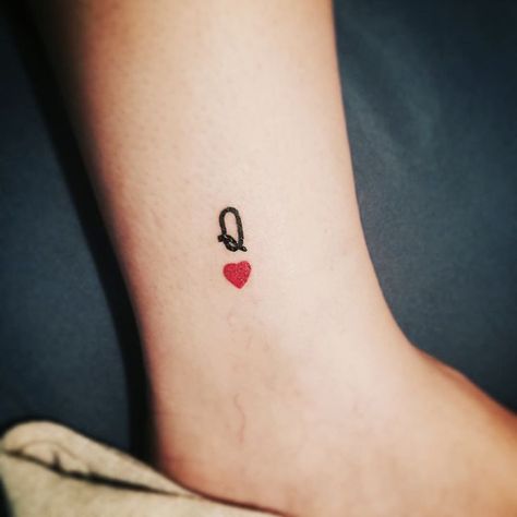 Queen Of Cards Tattoo, Queen If Hearts Tattoo, 4 Of Hearts Tattoo, Love Tiny Tattoo, Jack Of Diamonds Tattoo, Queen Hearts Tattoo, Queen Heart Tattoo, Queen Of Heart Tattoo, Queen Of Diamonds Tattoo