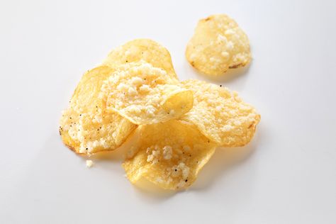 Nosh and nibble with an elevated twist! This recipe for easy Truffle Potato Chips takes our crunchy, crave-worthy DLM Kettle Cooked Potato Chips and dressed them with Parmigiano-Reggiano and truffle. Truffle Potato Chips, Easy Truffles, Truffle Salt, Appetizer Ideas, How To Cook Potatoes, Parmigiano Reggiano, Perfect Appetizers, Party Foods, Potato Chips