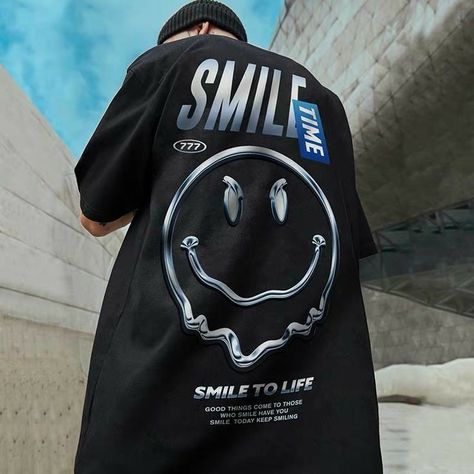 Oversized Shirt Outfit, Drippy Outfit, Anime Streetwear, Shirt Logo Design, Hip Hop Shirts, Streetwear Tshirt, Men Shirt Style, Trendy Style, Mens Sweatshirts Hoodie