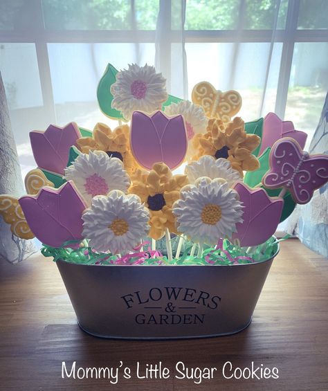 Cookie Centerpiece Ideas, Cookie Bouquet Ideas, Easter Cookie Bouquet, Cookie Flower Bouquet, Cookies Bouquet, Flooded Cookies, Flower Cookies Bouquet, Cookies Spring, Fake Baking