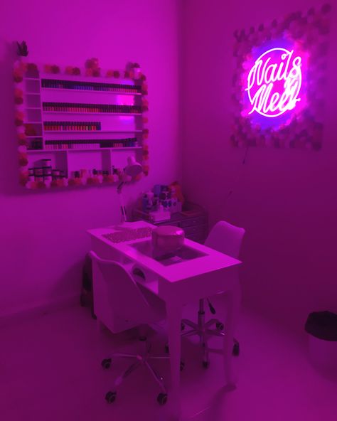 Nail Room Neon Sign, Rich Off Nails Sign, Purple Nail Room, Nail Rooms, Nail Room Ideas Home, Nail Tech Station At Home, Nail Technician Room, Business Room, Nail Signs