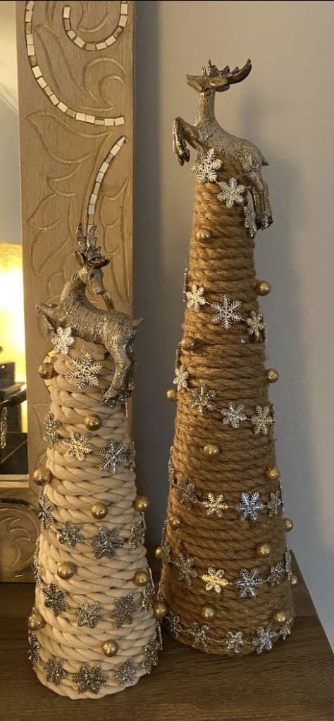 Jute Christmas Trees, Jute Christmas Trees Diy, Yarn Wrapped Trees, Handmade Christmas Trees, Yarn Trees Christmas, Christmas Tree Yarn, Christmas Cones, Cone Trees, Homemade Christmas Decorations