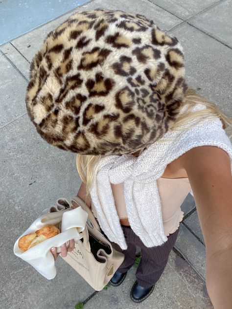 Leopard Hat Outfit, Rawr Xd, Future Style, Queen Dress, Fashion 101, Casual Stylish, Print Trends, Vintage Market, Outfits With Hats