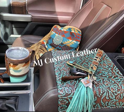 Western Car Interior Ideas, Custom Truck Interior Ideas, Rodeo Aesthetic, Truck Interior Accessories, Truck Accesories, Western Car, Cool Truck Accessories, Country Trucks, Truck Decor