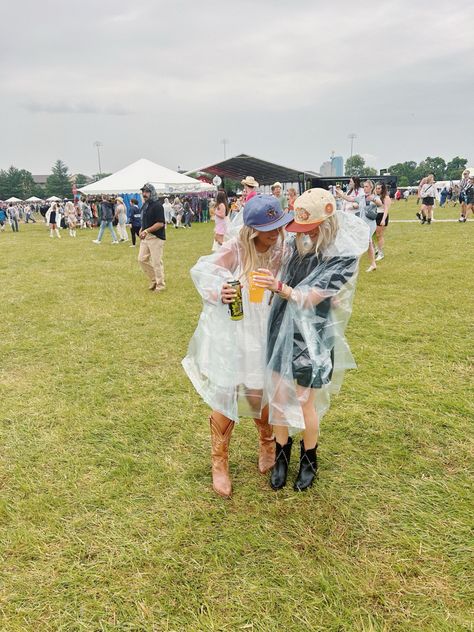 Music festival outfits railbird outfit country music Railbird Festival, Boom Town, Outfit Country, Rain Outfit, Town Outfits, Country Music Festival, Music Festival Outfits, Country Concerts, Country Concert