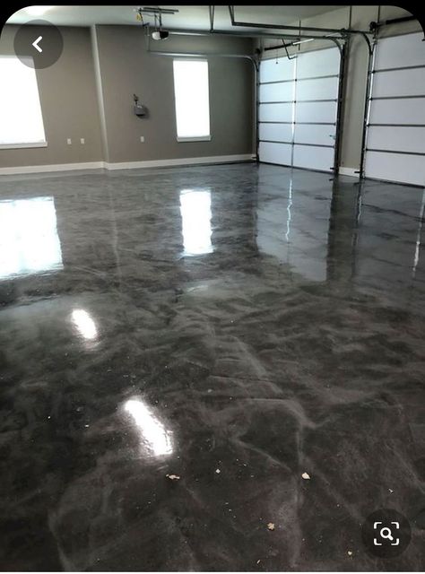 Garage Floor Ideas, Garage Boden, Garage Floor Paint, Garage Tile, Finished Garage, Garage Floor Tiles, Garage Floor Epoxy, Garage Flooring, Cool Garages