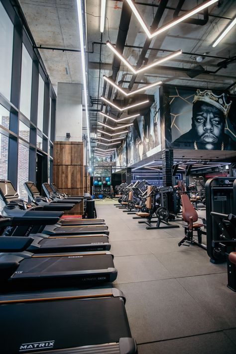 Best Gym Design In The World, Cool Gym Design, Warehouse Gym Design, Black Gym Interior, Modern Gym Interior Design, Modern Gym Design, Futuristic Gym, Gym Interior Design Ideas, Gym Decorating Ideas